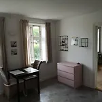 Safine Bed and Breakfast 3*