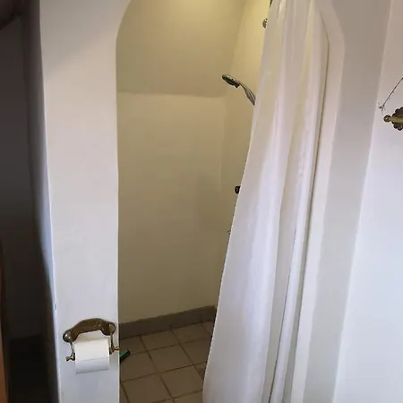 Bed & Breakfast Safine