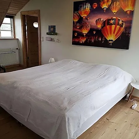 Safine Bed & Breakfast 4*